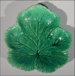 Antique 8-1/2" Figural WEDGWOOD MAJOLICA Green Cabbage Leaf Dish Plate