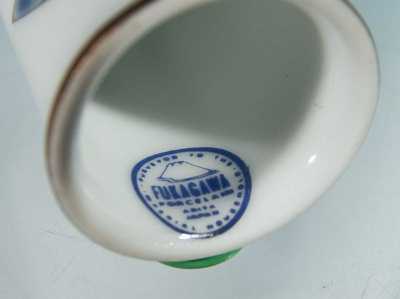 Details about   TCC FUKAGAWA JAPAN PORCELAIN THIMBLE FEATURING A  BUTTERFLY ON WHITE 